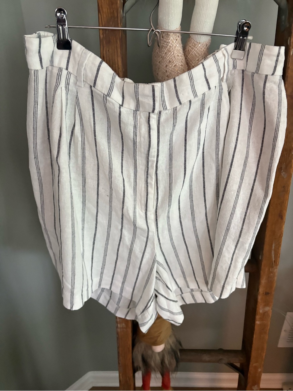 Striped White Linen-Blend Women's Shorts NWOT